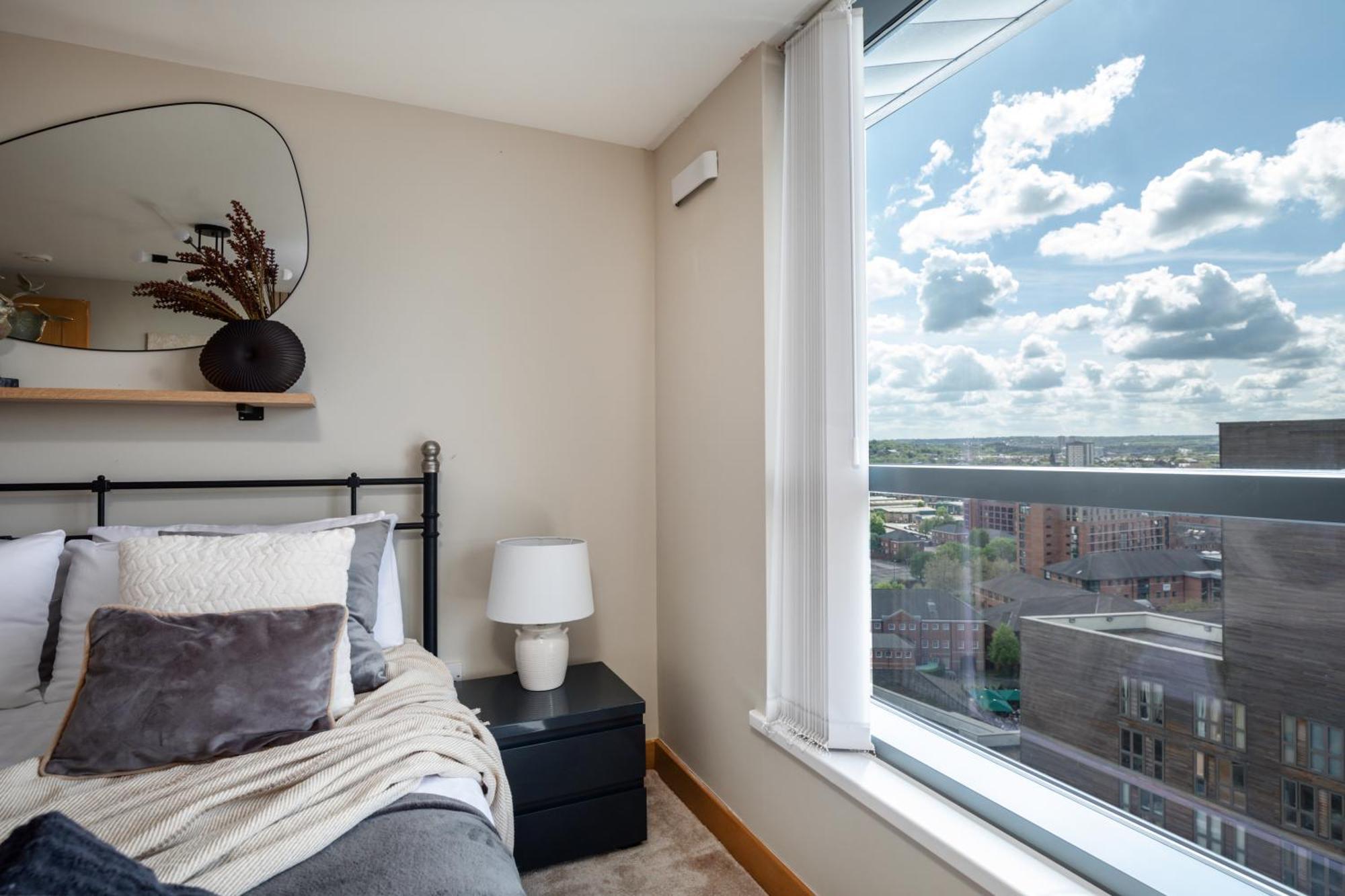 Large Central Penthouse In Leeds Leeds  Dış mekan fotoğraf