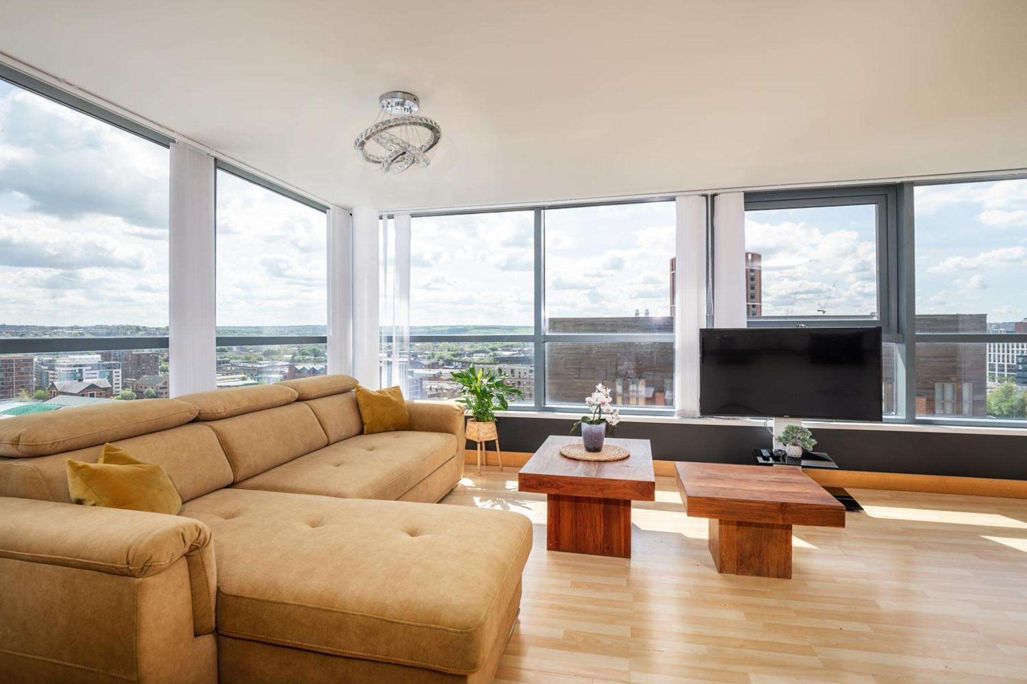 Large Central Penthouse In Leeds Leeds  Dış mekan fotoğraf
