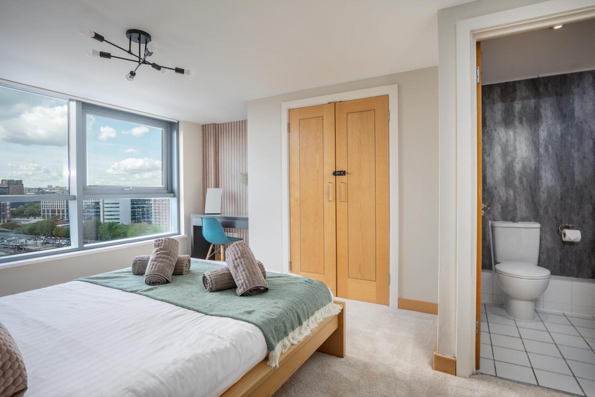 Large Central Penthouse In Leeds Leeds  Dış mekan fotoğraf